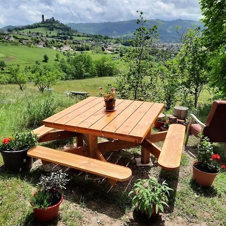 Les Coteaux De Planeze, Chambre Pour 2, 3 Ou Famille Nombreuse 2 Adultes 5 Enfants Et Jeunes Belmont-Bretenoux Экстерьер фото